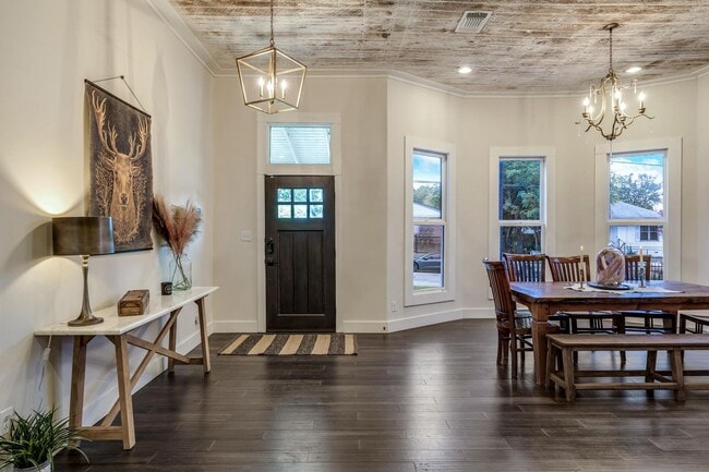 Photo - Fully Furnished Sleeps 8 with 3 Full Bedrooms and 3 full baths  Parking behind the secured gate