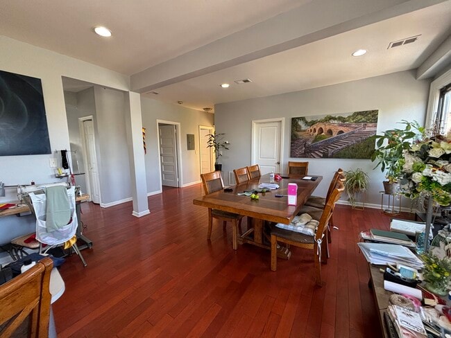 Photo - 276 Morris Ave Unit 3