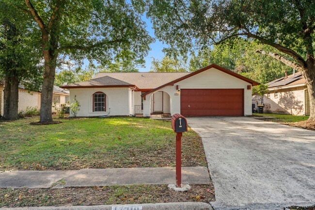 Photo - 17219 Camberwell Green Ln