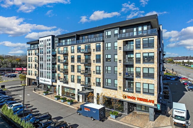 Photo - Residences at 1700