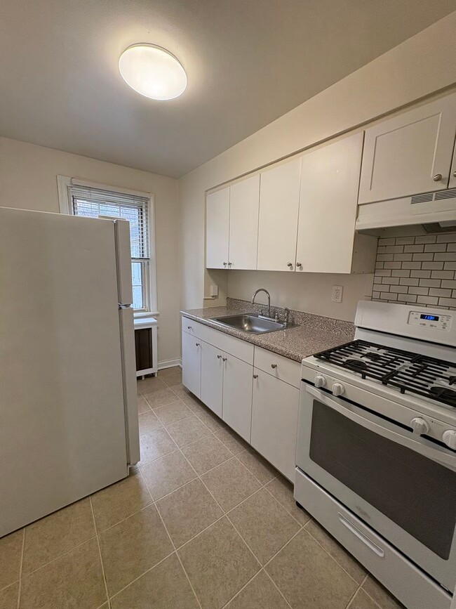 Photo - Jericho Manor Apartments