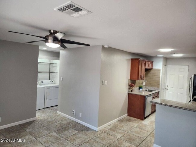 Photo - 3026 E Brill St Unit 1