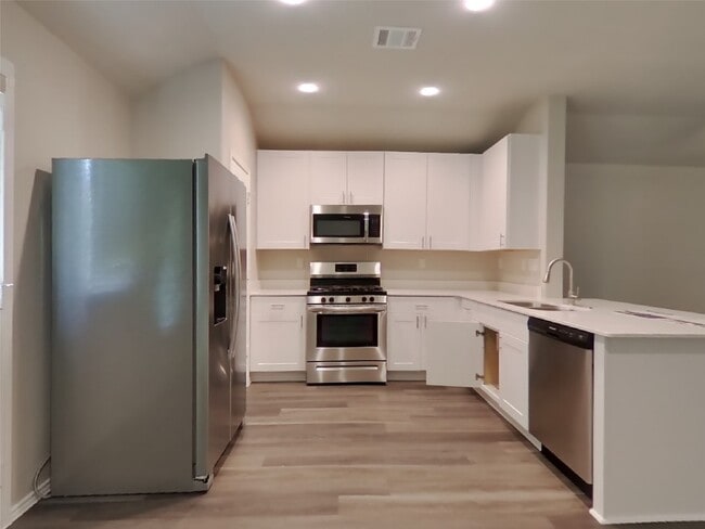 Photo - 254 Cumberland Forest Dr