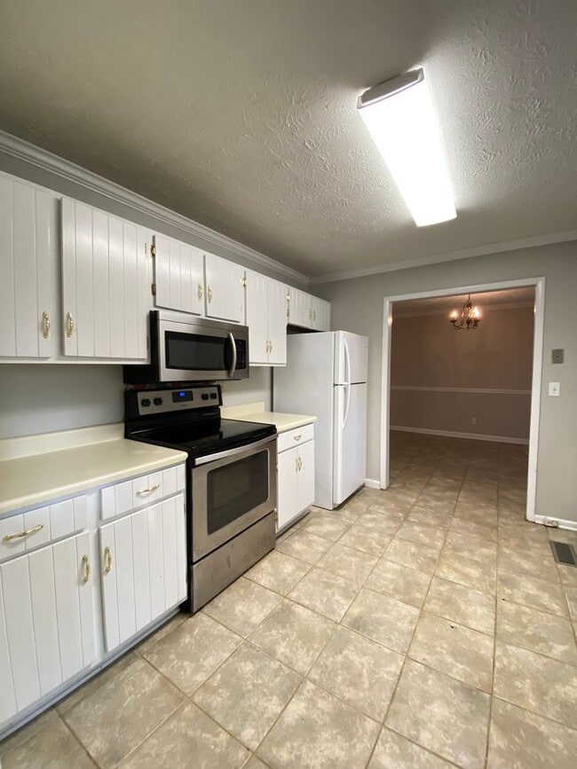 Photo - 1032 Emory Pl