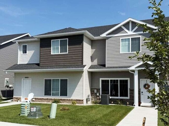 Valley View Town Homes