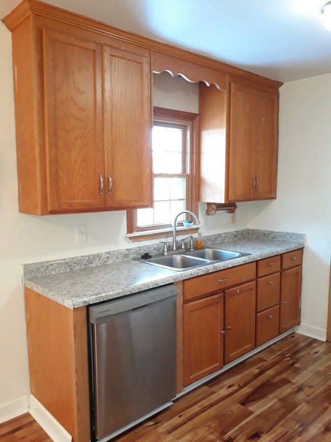 Photo - One level living *4Bed*2Bath Single Family Home. Available May 1!