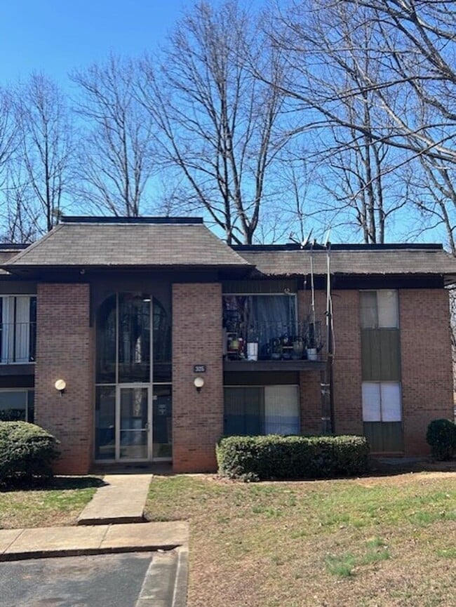 Building Photo - Coming Soon! Newly Renovated 1 Bedroom Apa... Rental