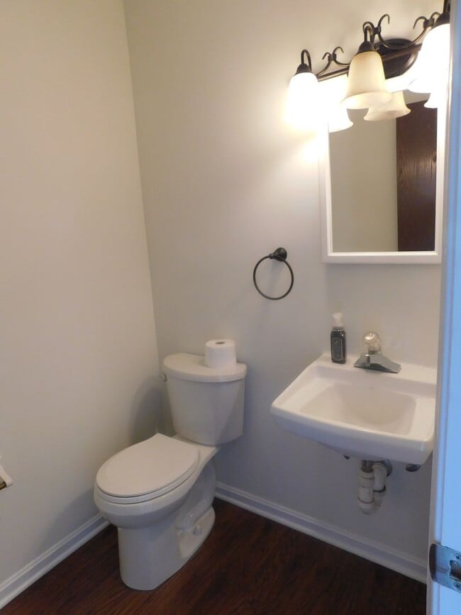 212 Hunter Run Rd