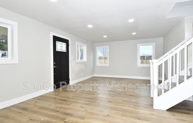 Photo - 202 NE 92nd Pl