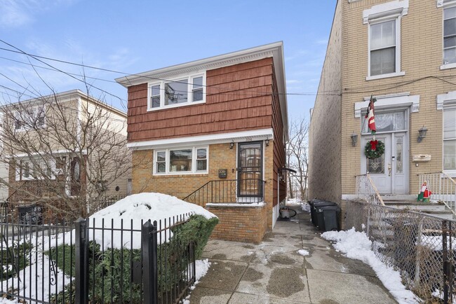 Photo - 336 Princeton Ave