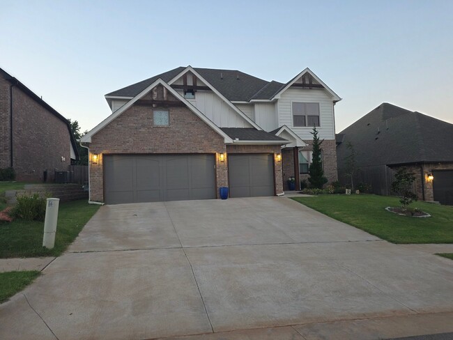 Photo - 8201 Jenny Ln