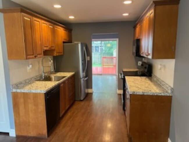 Photo - Beautiful 3 Bedroom 1.5 Bathrooms Anne Arundel County Town Home