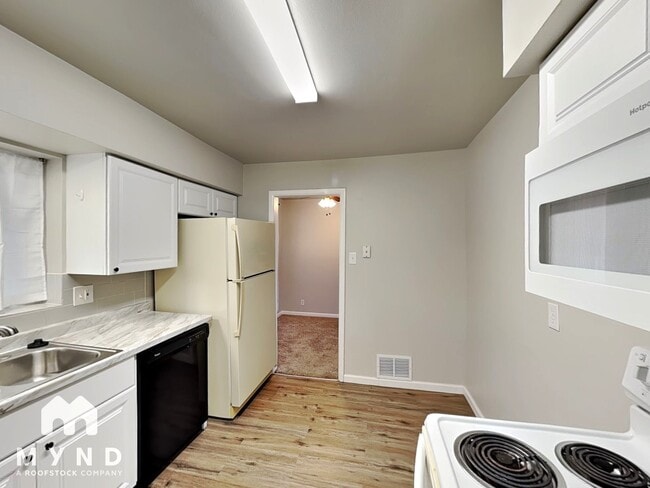 Photo - 1325 S Ingalls St