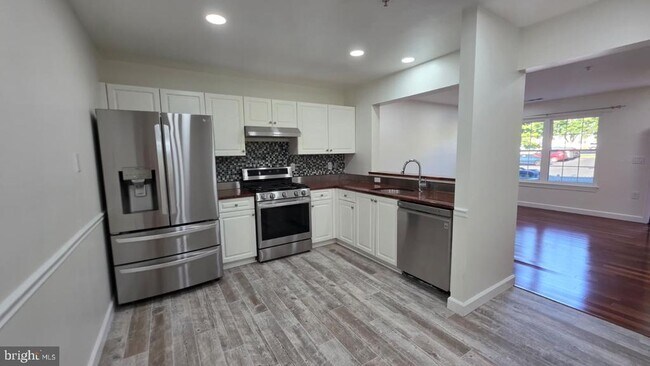 Photo - 13860 Crosstie Dr