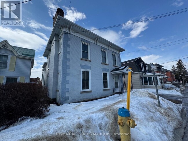 Photo - 16 William St Unit 1