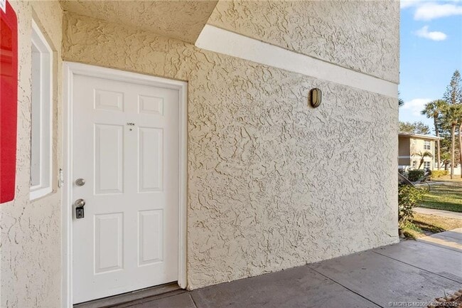 Photo - 1564 SE Royal Green Cir Unit 104