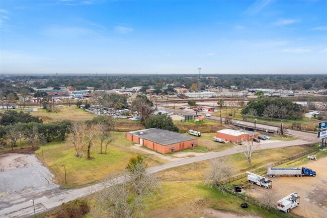 Photo - 200 Motel Dr.