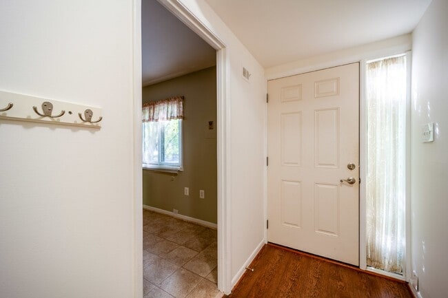 Photo - Renovated townhouse backing to trees with loads of privacy!