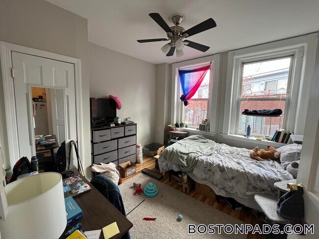 Photo - 115 Salem St Unit 16