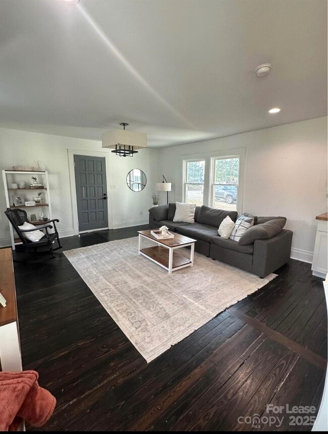 Photo - 135 Estelle Rd