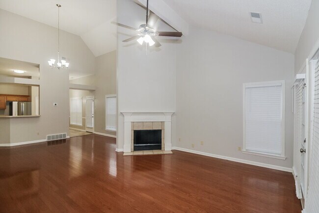 Photo - 1700 Torrington Ct