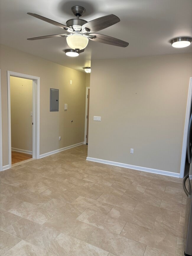 Photo - 398 Franklin Ave Unidad apartment 1