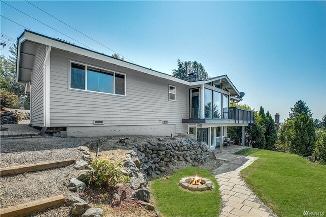 Photo - 2323 - Jones Apartamento Unidad Lower