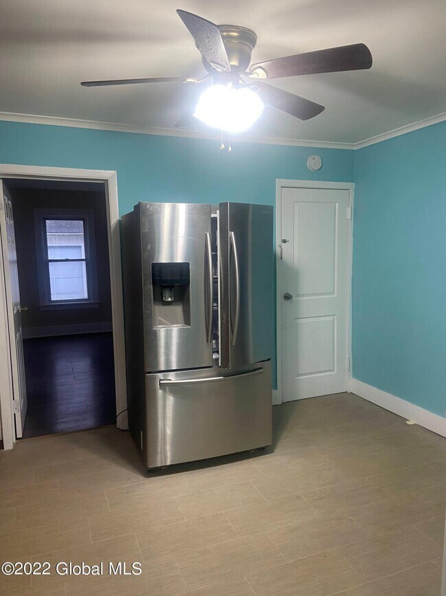 2420 Broadway Apartment Unit 1st floor Schenectady, NY