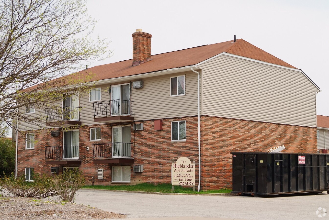 Photo - Highlander Apts