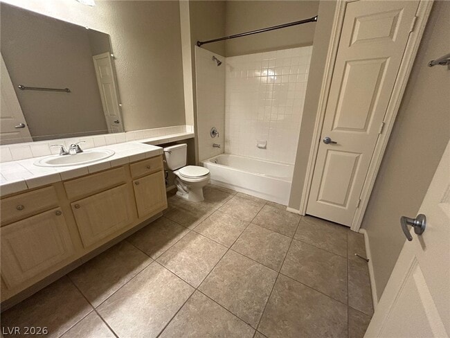 Building Photo - 5250 S Rainbow Blvd Unit 2137