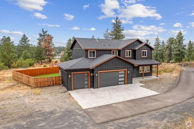 Building Photo - Gorgeous Grandview 5 Bedroom 3 Bath Luxury... Rental