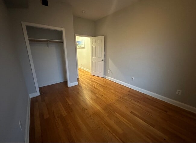 Photo - 1603 W Diamond St Unidad 2f