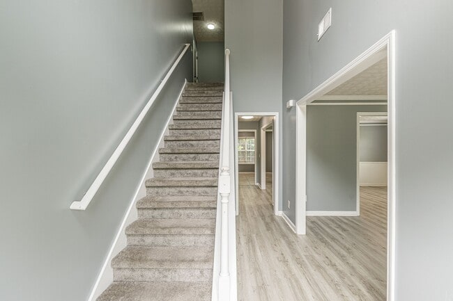 Photo - 4332 Abram Dr