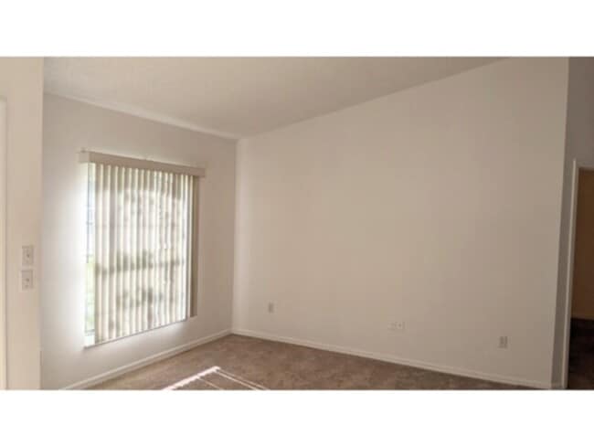 Photo - 4 Bedroom House Palm Coast, FL