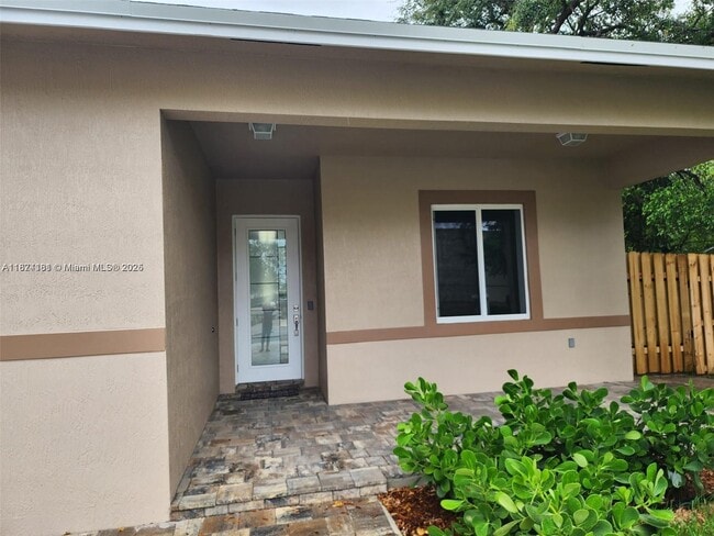 Building Photo - 218 SW 1st Ave Rental