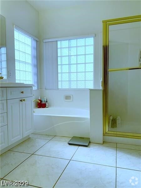Building Photo - 3875 Cape Royal St Rental