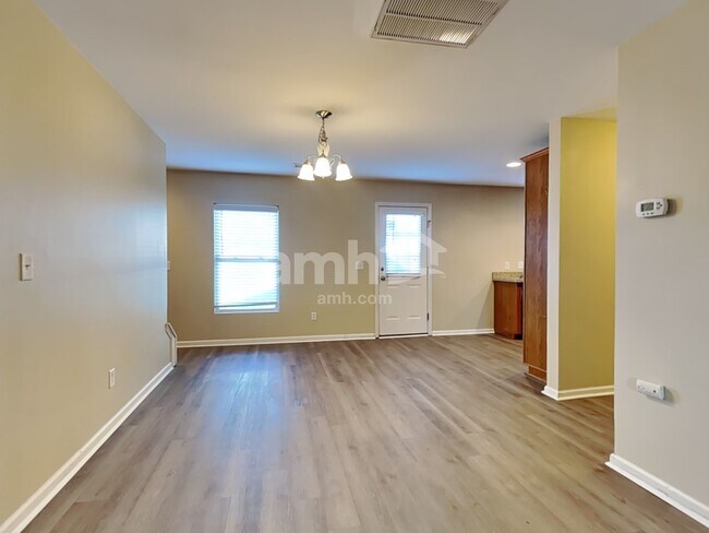 Photo - 241 Emerald Isle Dr