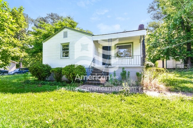 Photo - 621 Delta St