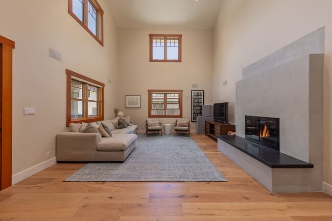 Photo - Private Creek Rd Paradise