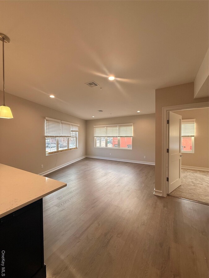 Photo - 122 Greenwich Ave Unit 402