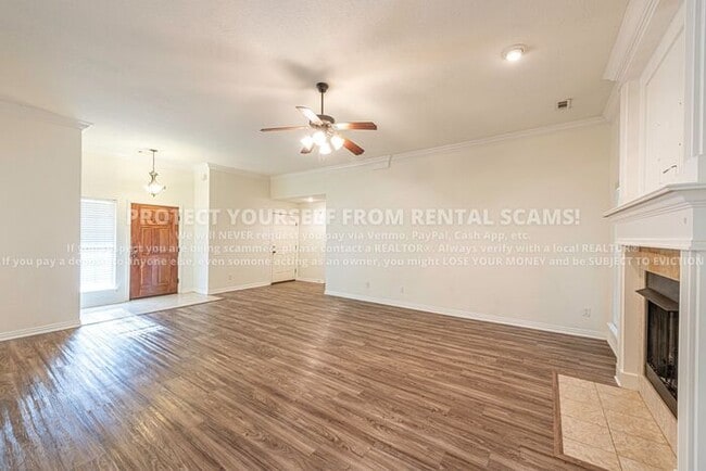 Photo - 1689 N Oakhaven Pl