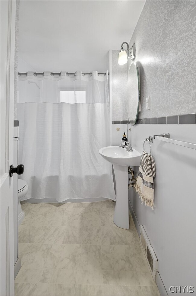 Photo - 500 Malden Rd