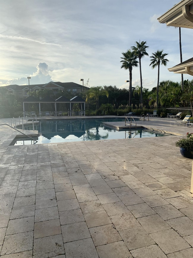 Photo - 1989 Summer Club Dr