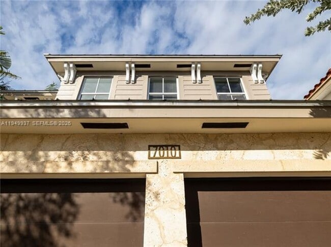 Photo - 7010 NW 106th Ave