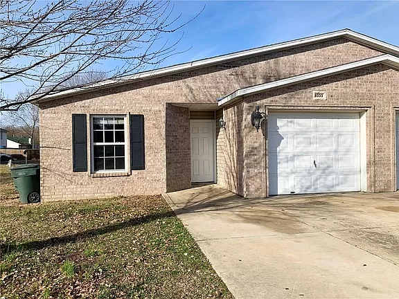 Photo - 1333 N Colorado Dr