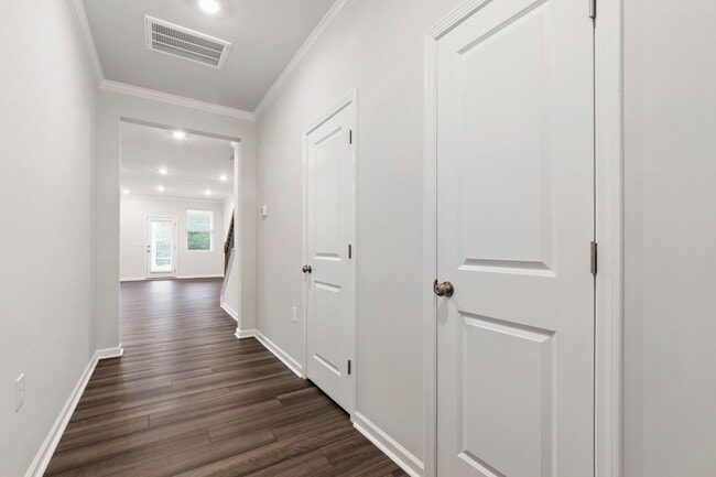 Photo - Bright & Beautiful! Modern 3-Bedroom Townh...