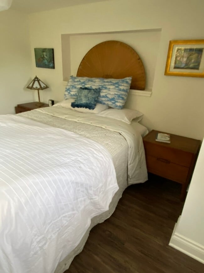 Photo - 3925 SE Harold St Unit Woodstock Apartment