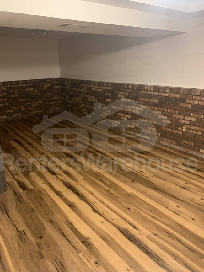 Photo - 937 Dumbarton Rd