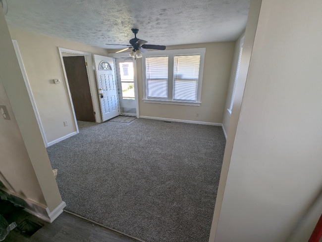 Photo - 5413 N 42nd St