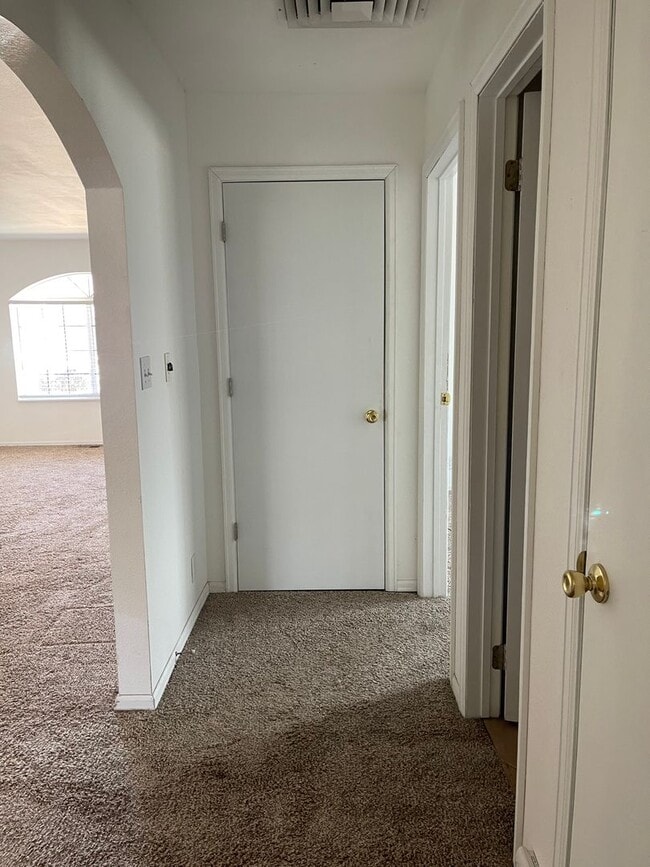 Photo - 1118 Macon Ave Unit 1118 Macon Ave